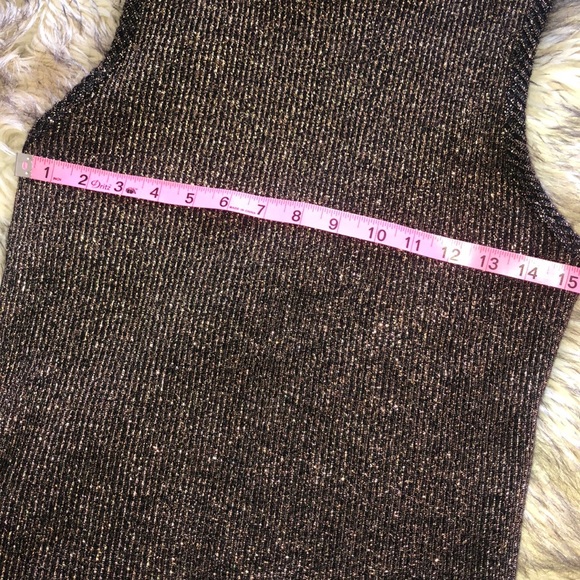 Vintage Courtney’s Closet Sleeveless Turtleneck - Picture 8 of 9